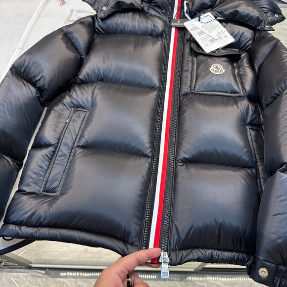 Moncler Montbeilard Men's Black Down Jacket - Picture 8 of 8